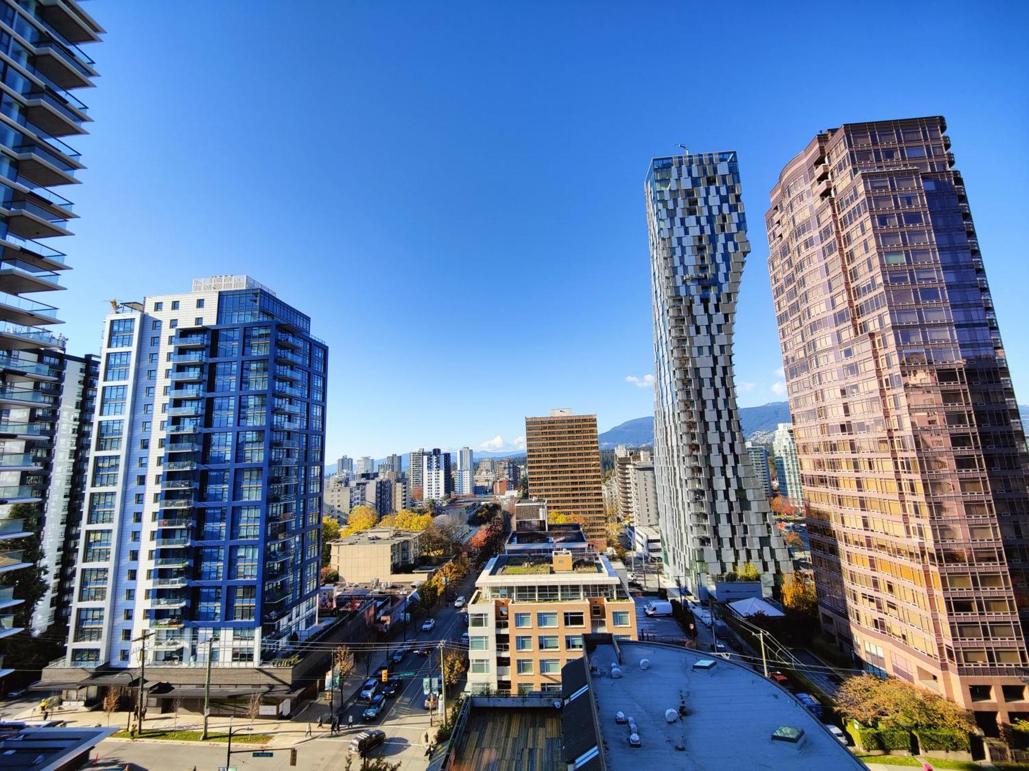 Divya Sutra Suites On Robson Downtown Vancouver Exterior foto